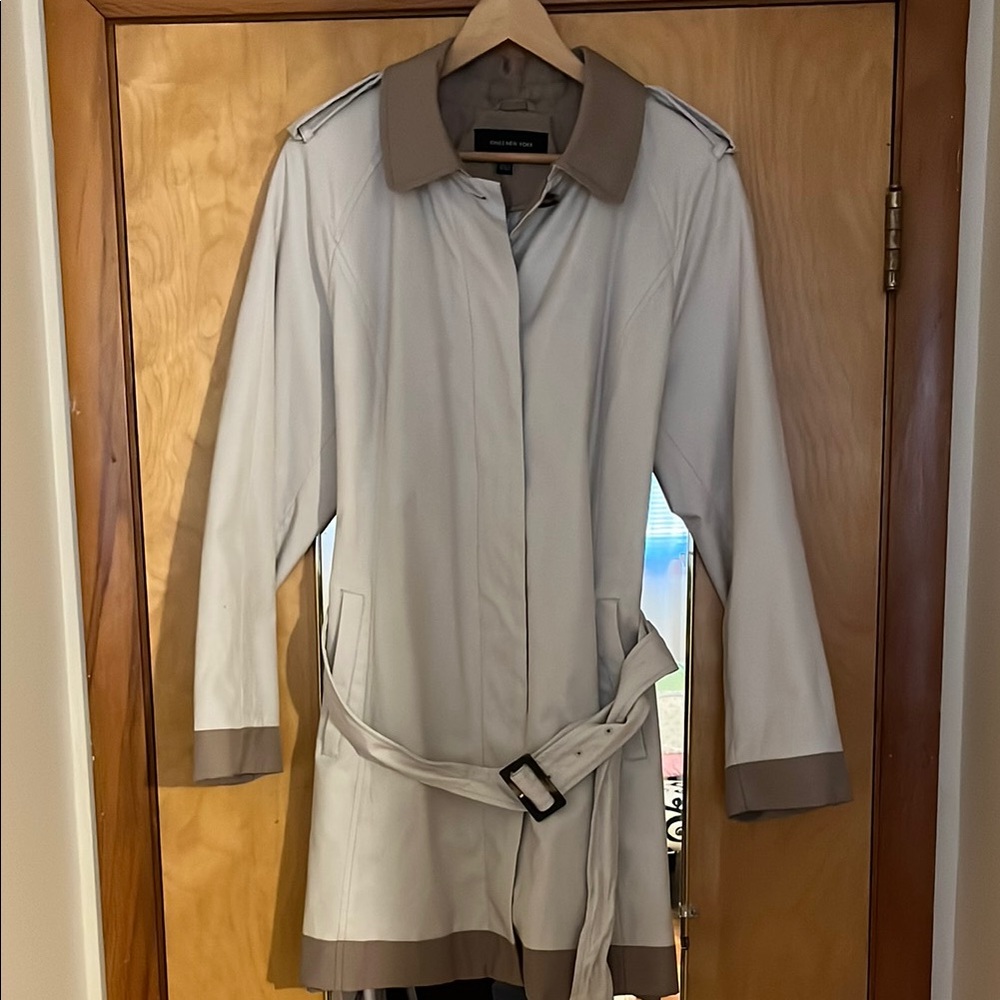 Beautiful Trench coat